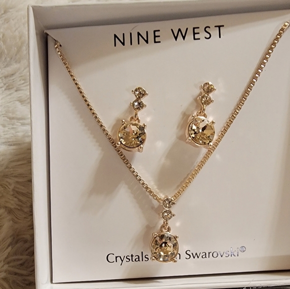 Necklace and Earring Set - Picture 1 of 3